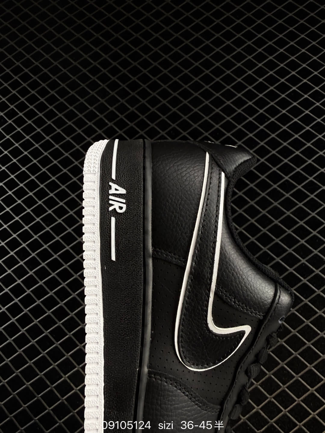 Nike Air Force 1 '07-IV6027-001